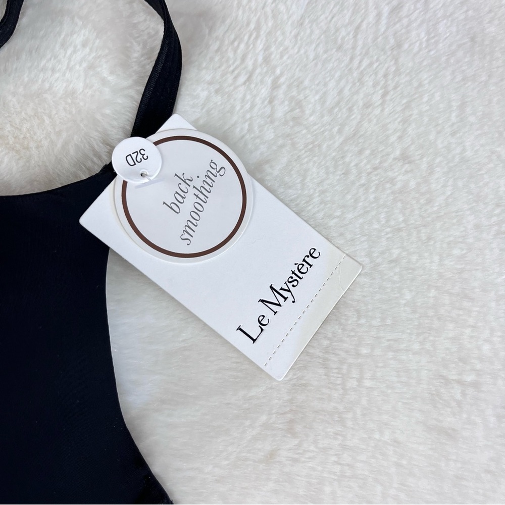 Le Mystere Second Skin Back Smoothing Bra - Picture 4 of 9